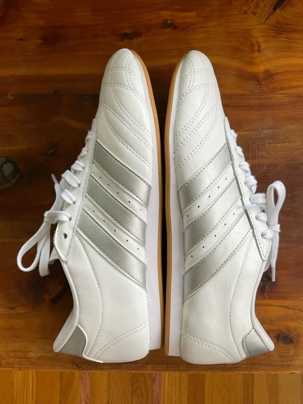 Women’s Adidas Originals Taekwondo Lace Shoes, White/Silver, Size 9